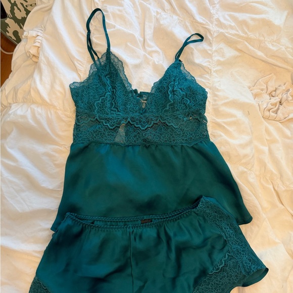 VICTORIA SECRET VINTAGE SET - Picture 5 of 13